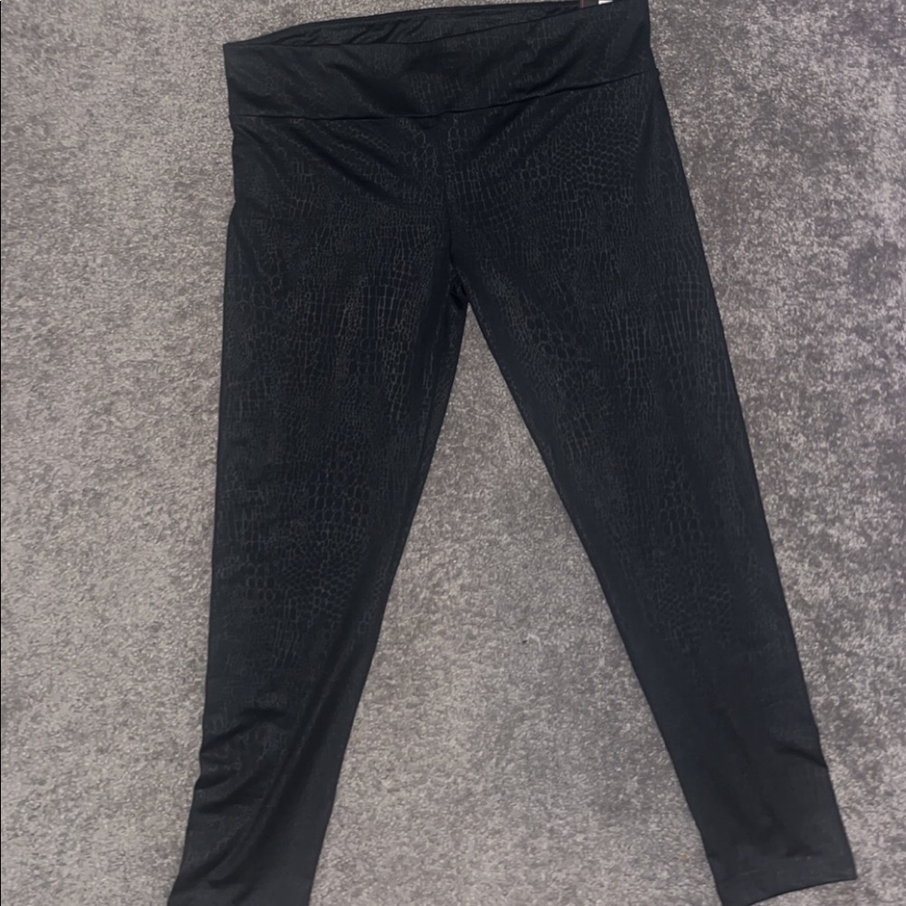 Cheetah black faux leather leggings
